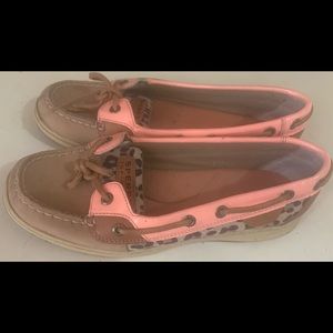 Sperry shoes gently worn size 7.5m, women’s
